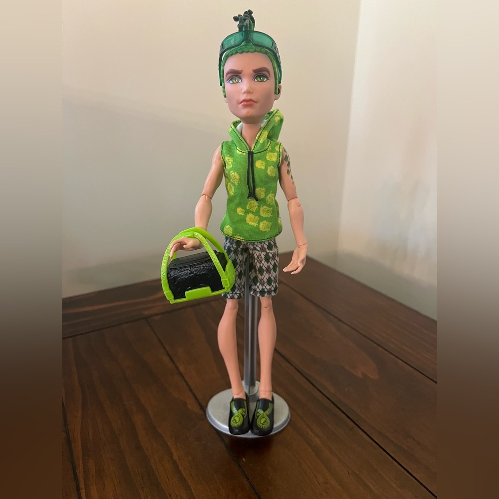 Monster high scaris city of fright Deuce Gorgan (2008)